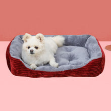 Cargar imagen en el visor de la galería, Cálida y confortable cama para mascotas &quot;Comfort Pet&quot;
