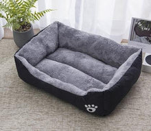 Cargar imagen en el visor de la galería, Cálida y confortable cama para mascotas &quot;Comfort Pet&quot;
